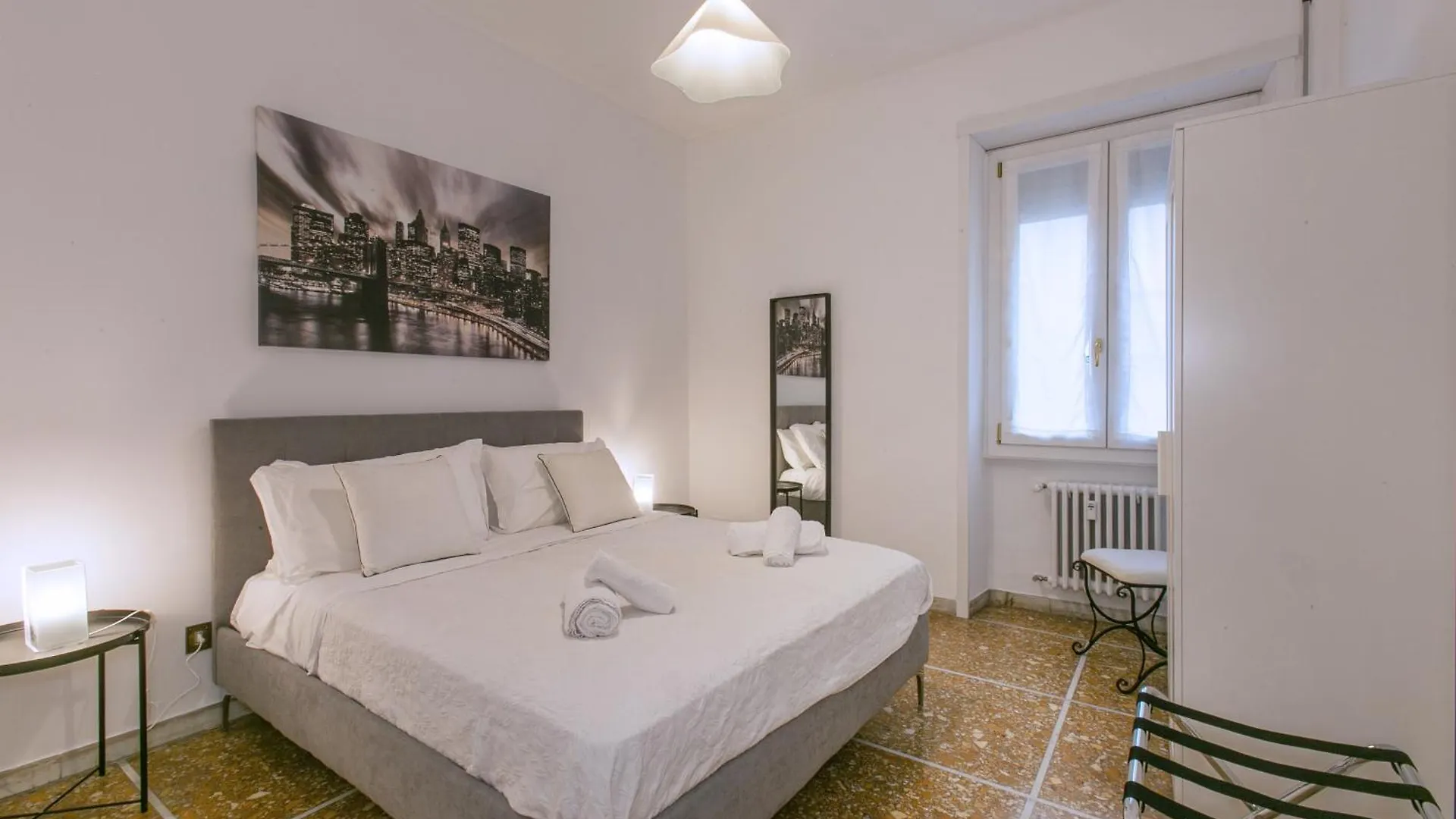 Modern Apartment 5 Minutes From Ponte Milvio Rome
