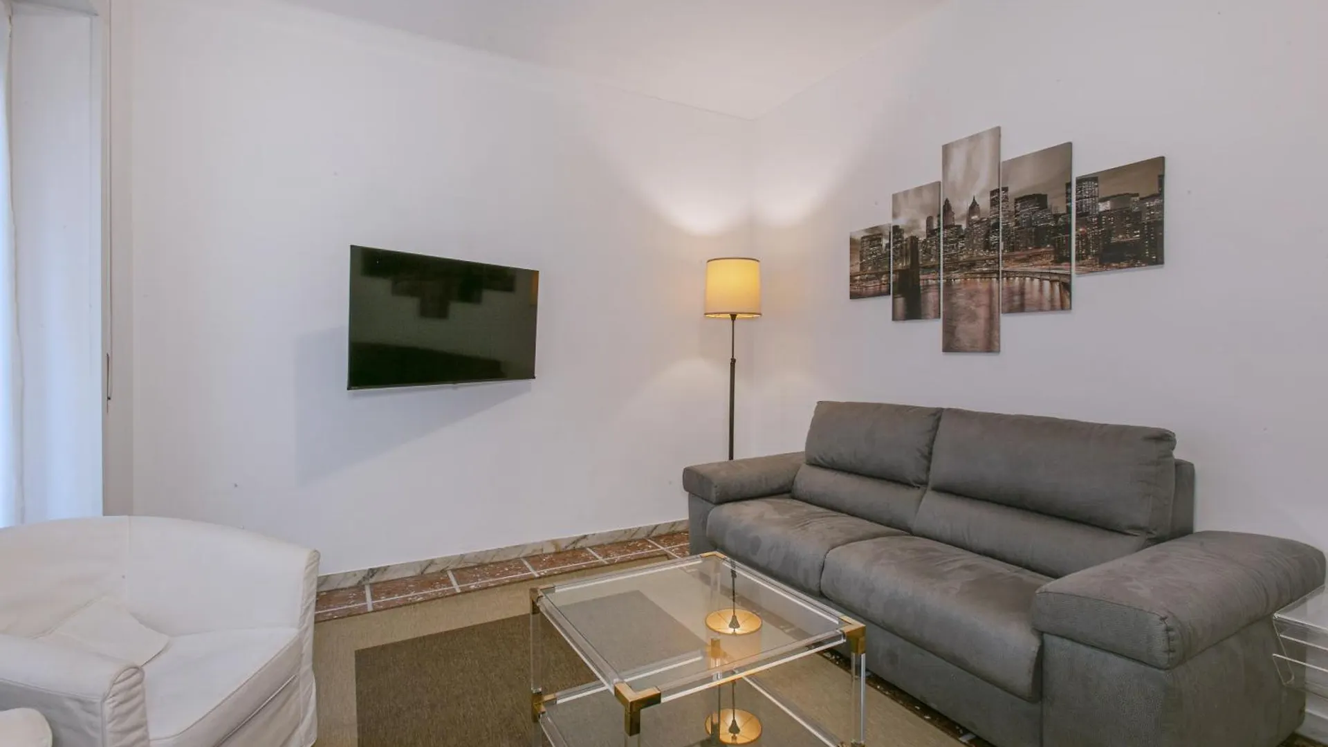 Modern Apartment 5 Minutes From Ponte Milvio